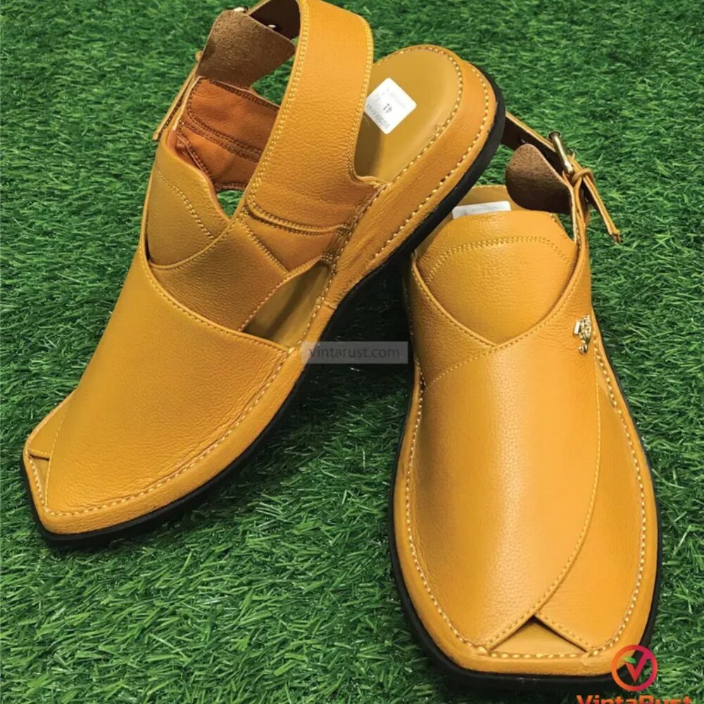 Handmade Peshawari Chappal: Men's Mustard Leather Kaptaan Sandals - Picture 5 of 6